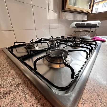 Apartamento Bilocale Mansardato Farini Milão